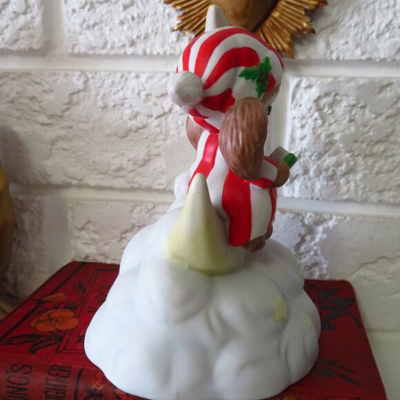 VTG Enesco Bunny and Baby Figure Christmas reading on the moon Rabbit music box - Picture 6 of 8